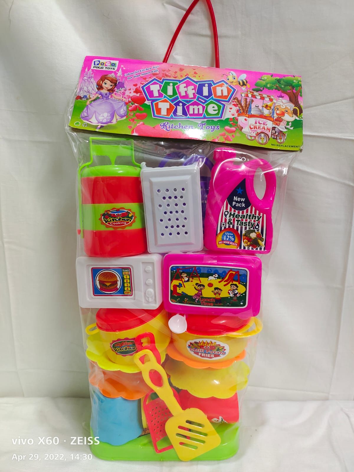 Pogo Toys Tiffin Time Kitchen Set