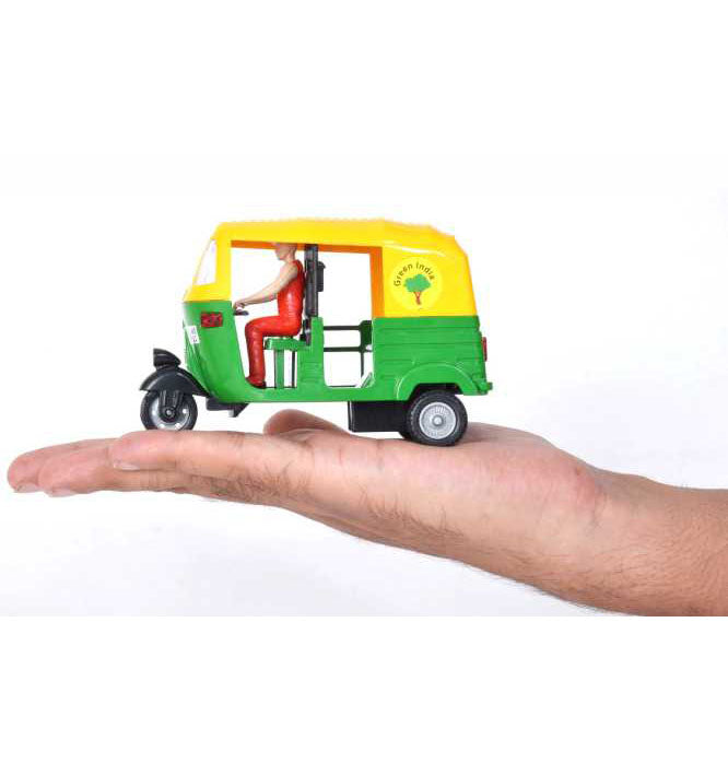 Centy Toys CNG Auto Rickshaw diecast locomotive