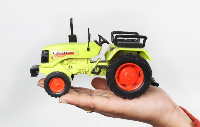 Centy Toys Farm Tractor diecast locomotive