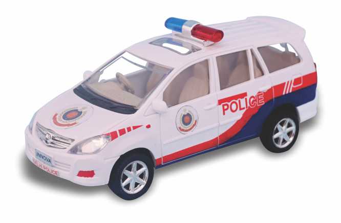 Centy Toys Innova Police Chase diecast locomotive