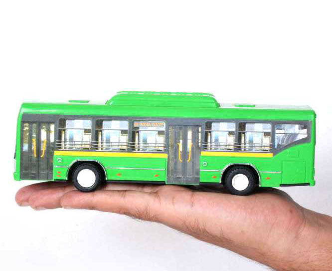 Centy Toys Low Floor Bus diecast locomotive