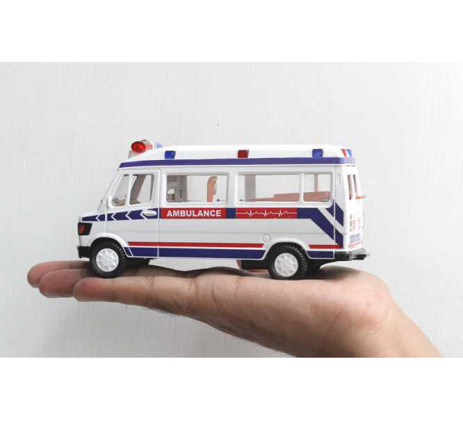 Centy Toys TMP Ambulance diecast Locomotive