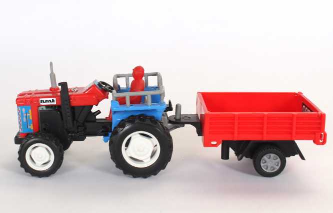 Centy Toys Tractor with Trolley diecast locomotive